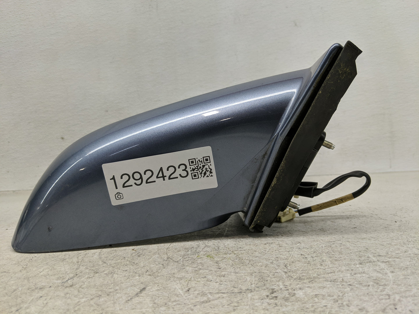 2003-2008 Toyota Matrix Passenger Side View Mirror - Right Door Mirror OEM Used - Oemusedautoparts1.com