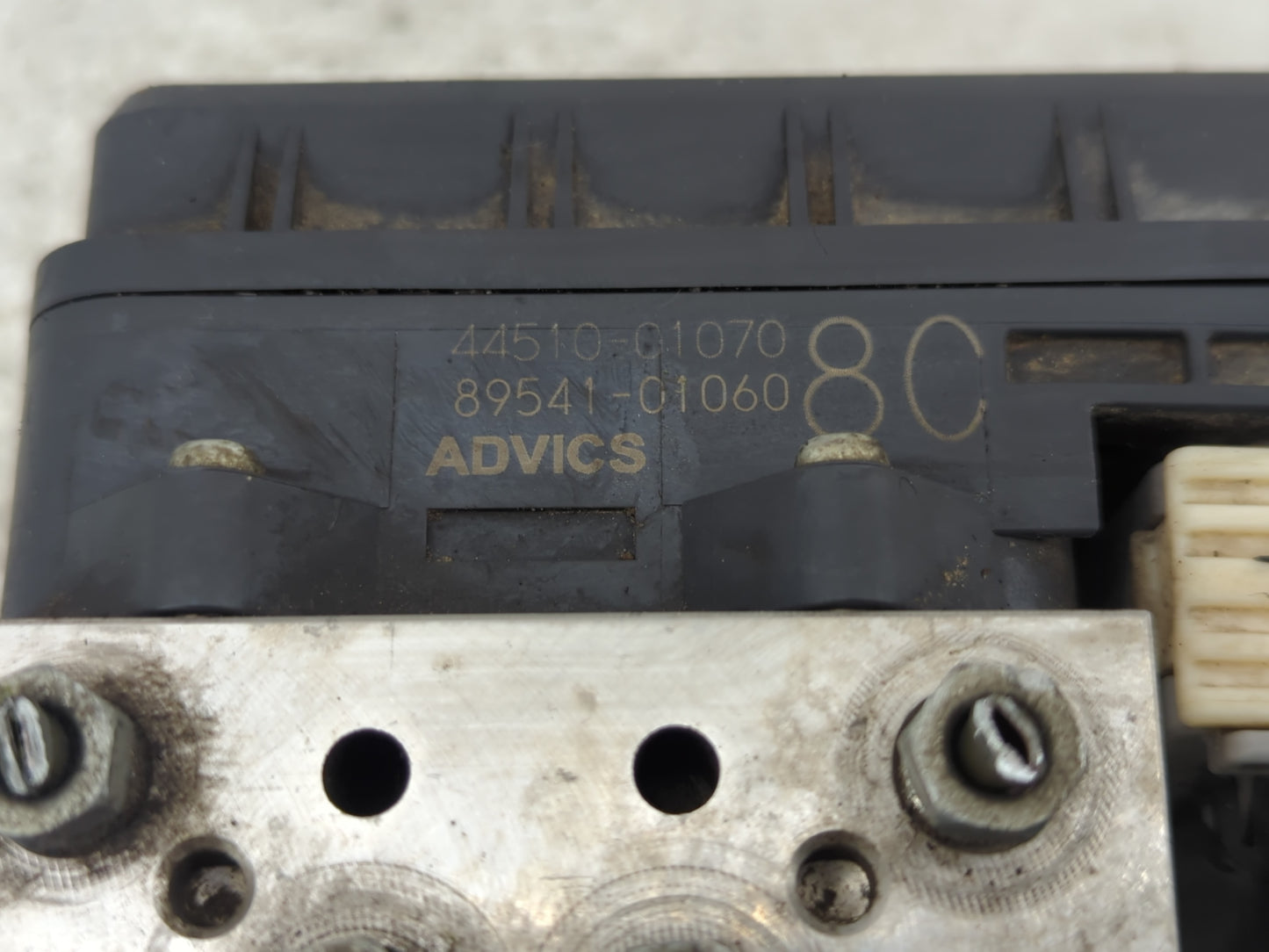 2004-2008 Toyota Matrix ABS Pump Control Module Replacement P/N:89541-01060 44510-01070 Fits Fits 2004 2005 2006 2007 2008 O