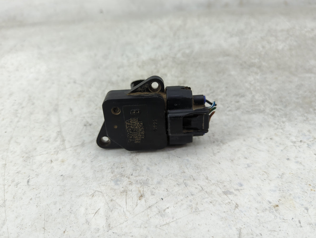 2003-2008 Toyota Matrix Mass Air Flow Meter Maf Sensor - Oemusedautoparts1.com