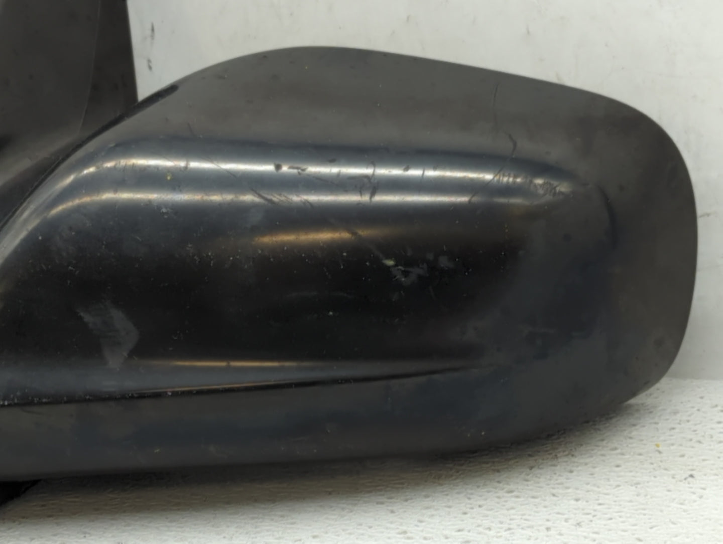 2003-2008 Toyota Matrix Driver Side View Mirror - Left Door Mirror OEM Used - Oemusedautoparts1.com