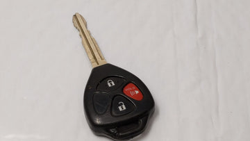 Toyota Matrix Keyless Entry Remote Gq4-29t Dot Chip 3 Buttons