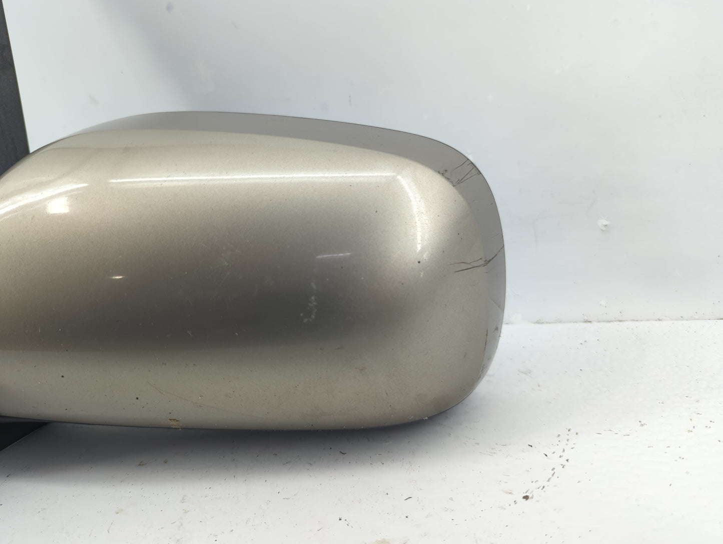 2004-2009 Toyota Prius Driver Side View Mirror - Left Door Mirror OEM Used - Oemusedautoparts1.com
