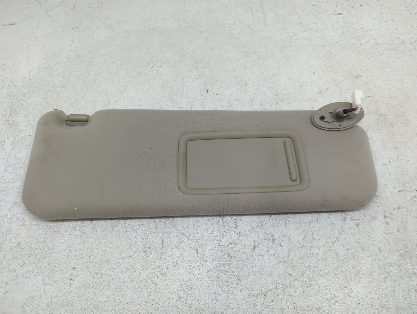 2006-2009 Toyota Prius Sun Visor Shade Replacement Passenger Right Mirror Fits Fits 2006 2007 2008 2009 OEM Used Auto Parts 