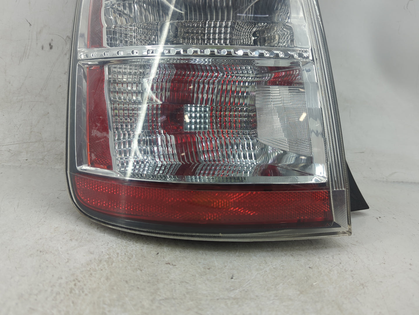 2006-2009 Toyota Prius Tail Light Assembly Driver Left OEM Fits Fits 2006 2007 2008 2009 OEM Used Auto Parts - Oemusedautopa