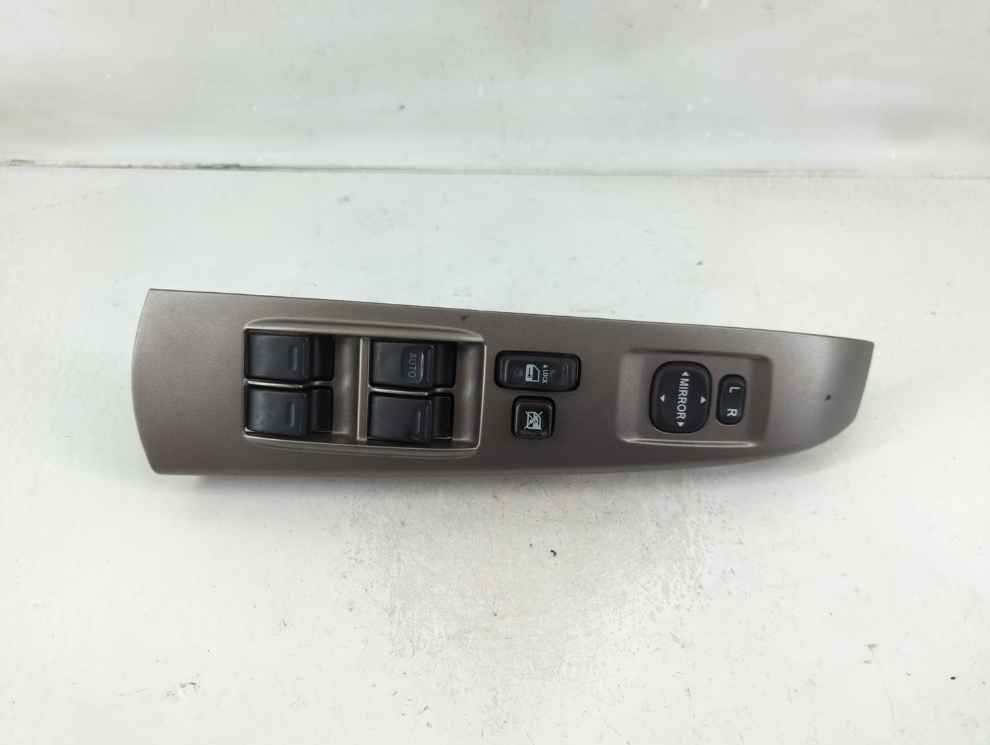 2004-2009 Toyota Prius Master Power Window Switch Replacement Driver Side Left P/N:84820-47050 Fits OEM Used Auto Parts - Oe