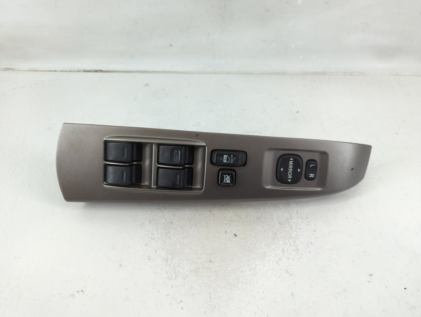 2004-2009 Toyota Prius Master Power Window Switch Replacement Driver Side Left P/N:84820-47050 Fits OEM Used Auto Parts - Oe