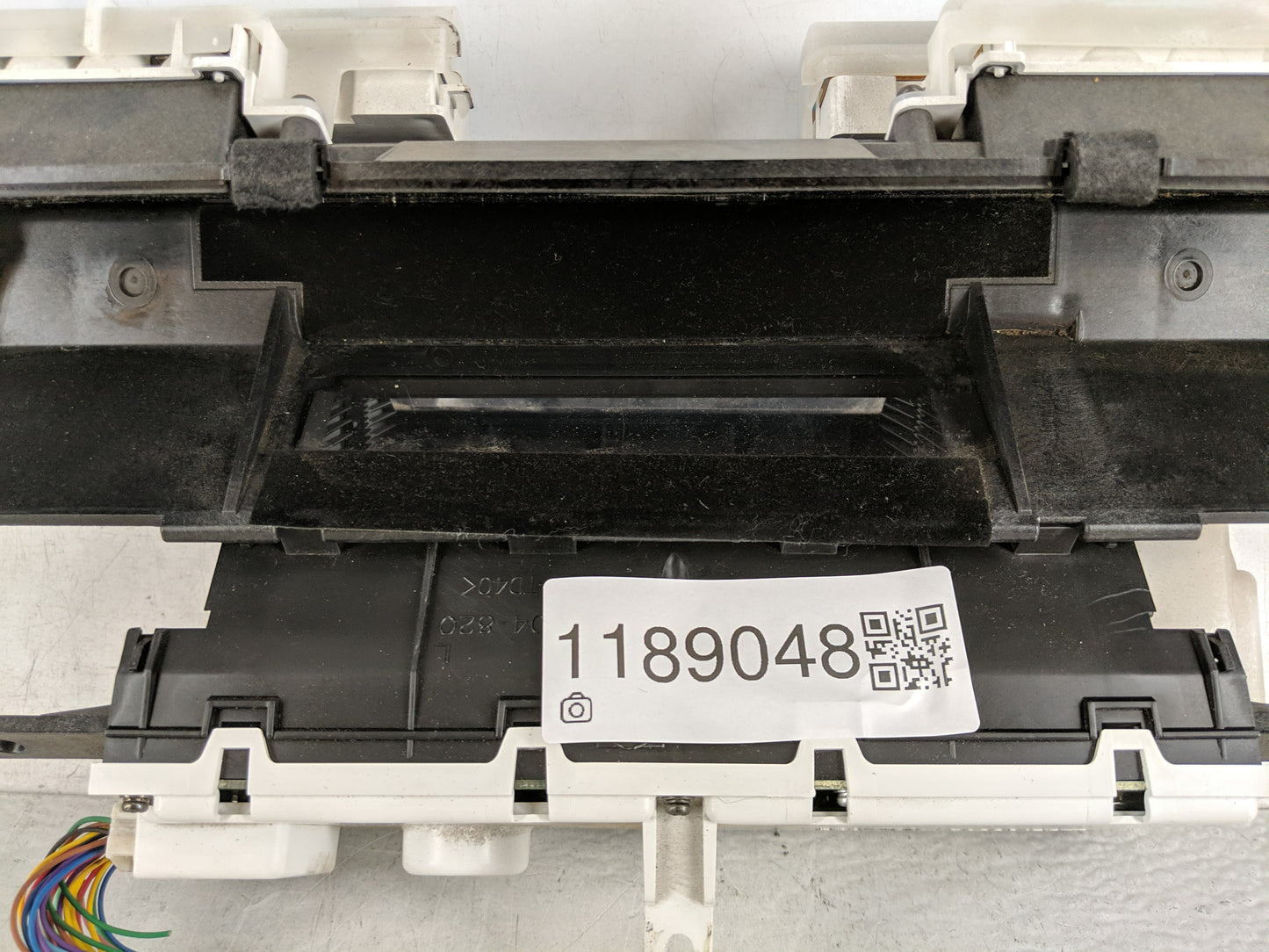 2006-2009 Toyota Prius Instrument Cluster Speedometer Gauges P/N:83800-47291-A Fits Fits 2006 2007 2008 2009 OEM Used Auto P