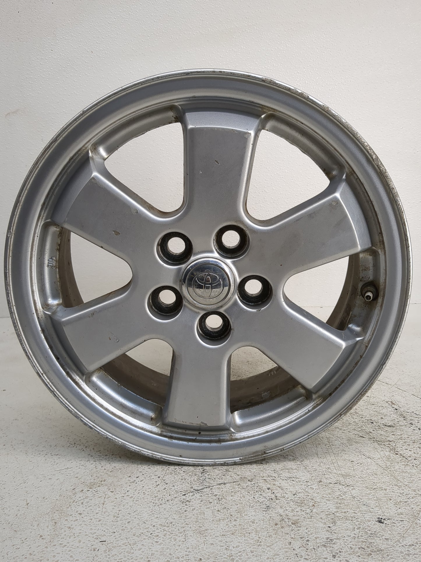2004-2009 Toyota Prius Oem Wheel Rim - Oemusedautoparts1.com