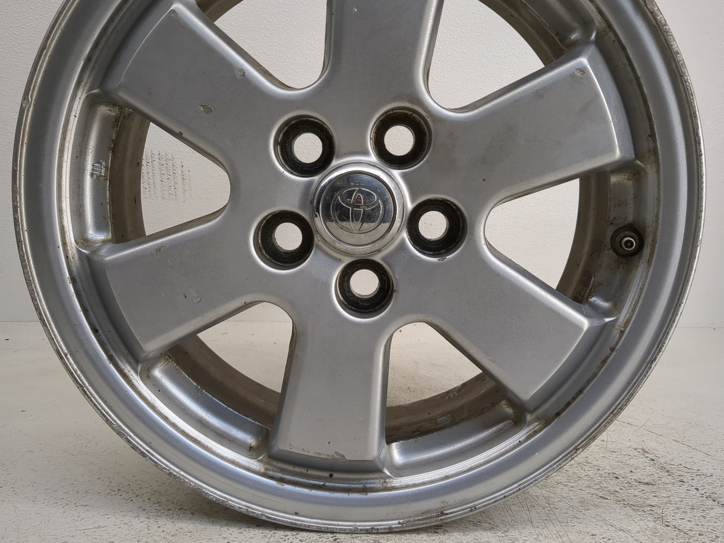 2004-2009 Toyota Prius Oem Wheel Rim 1229506 - Oemusedautoparts1.com