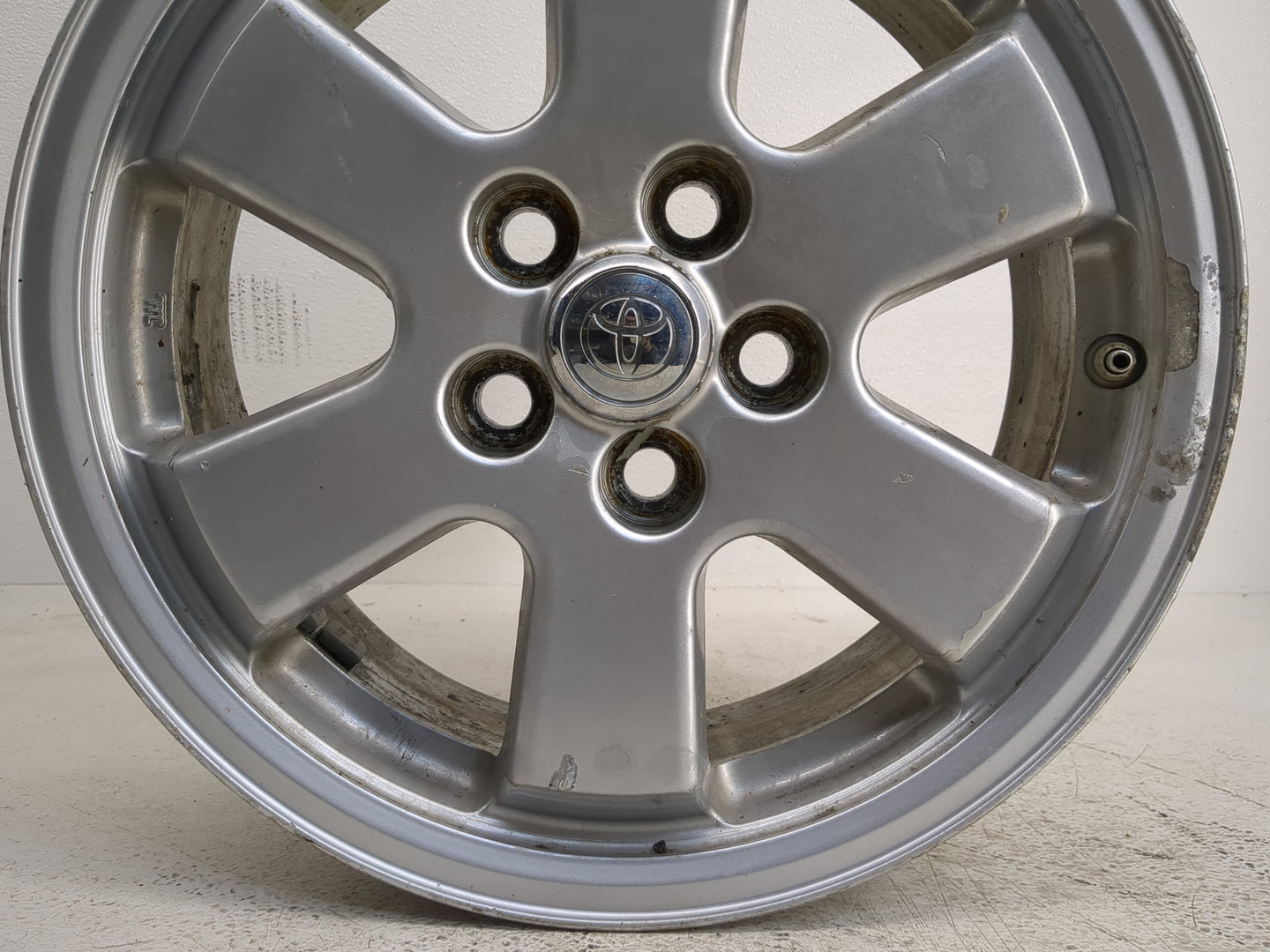 2004-2009 Toyota Prius Oem Wheel Rim - Oemusedautoparts1.com