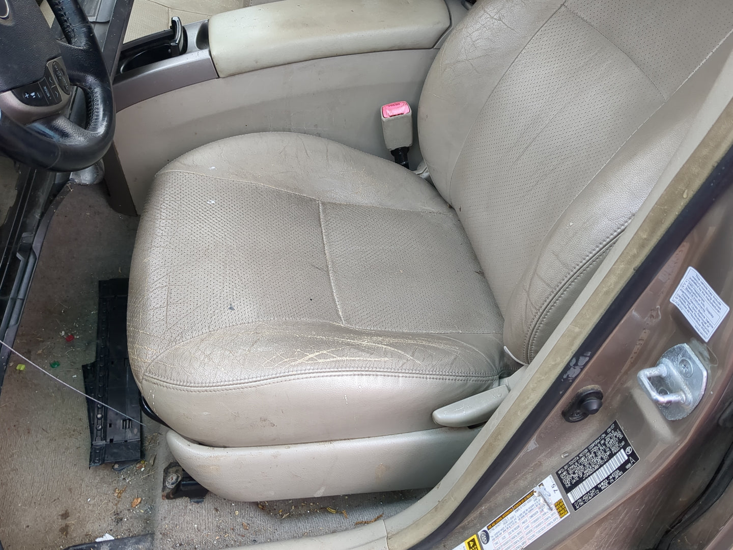 2006-2009 Toyota Prius Driver Front Seat Oem 1231156 - Oemusedautoparts1.com