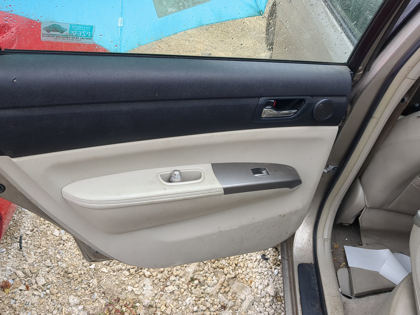 2004-2009 Toyota Prius Driver Rear Door Oem - Oemusedautoparts1.com