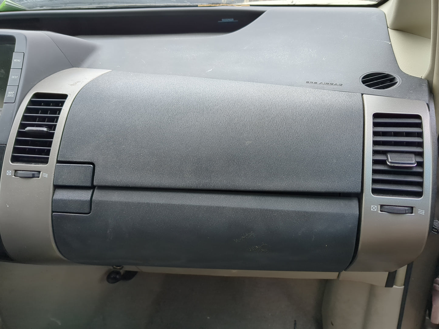 2008 Toyota Prius Passenger Glove Box Door Storage Compartment - Oemusedautoparts1.com
