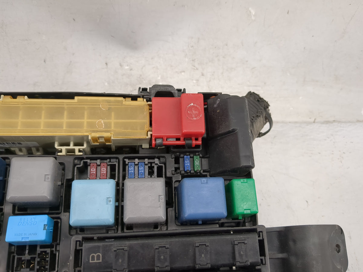 2008 Toyota Prius Fusebox Fuse Box Panel Relay Module Fits OEM Used Auto Parts - Oemusedautoparts1.com