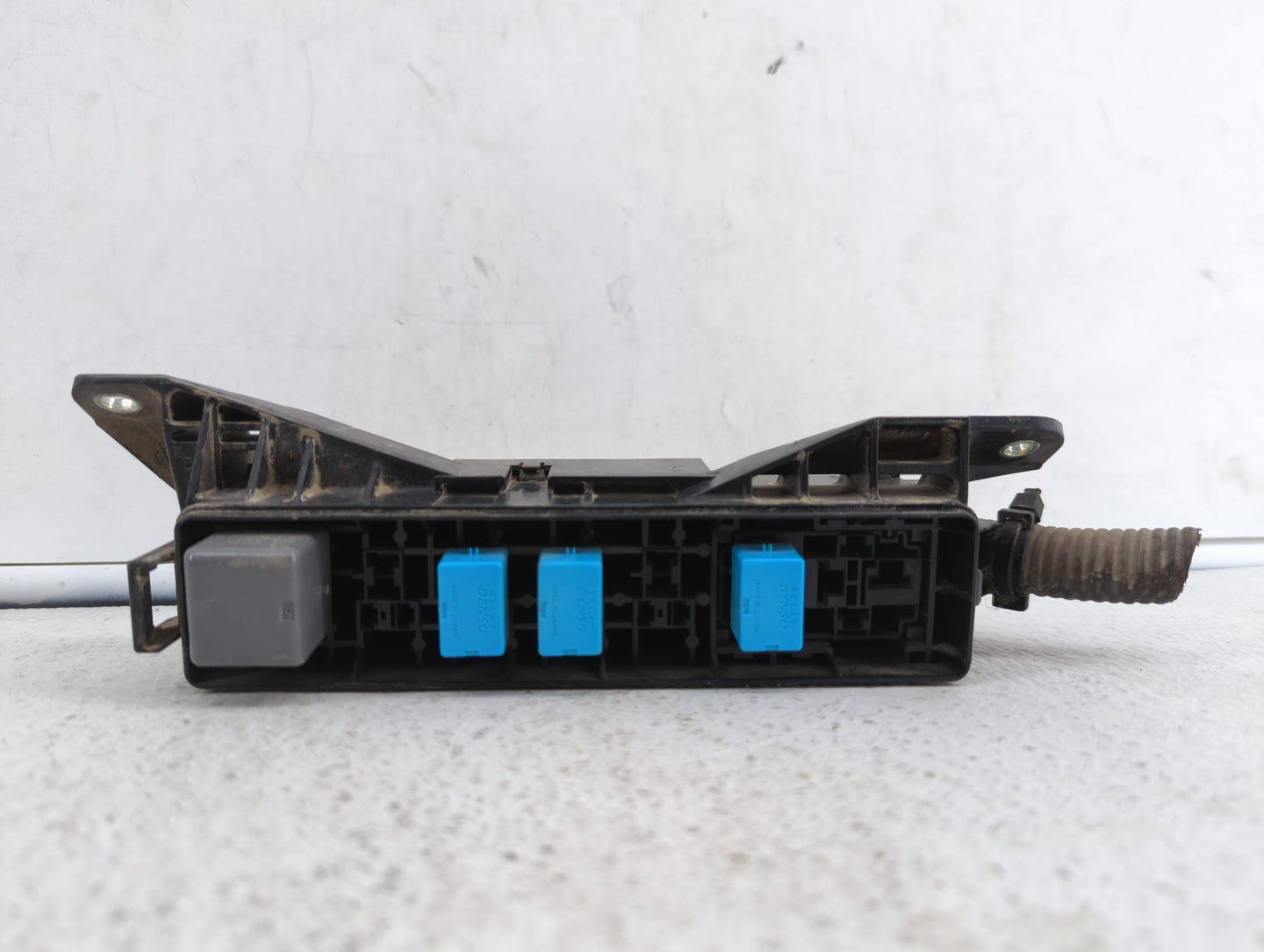 2008 Toyota Prius Fusebox Fuse Box Relay Module Tipm 5510-xa1 - Oemusedautoparts1.com