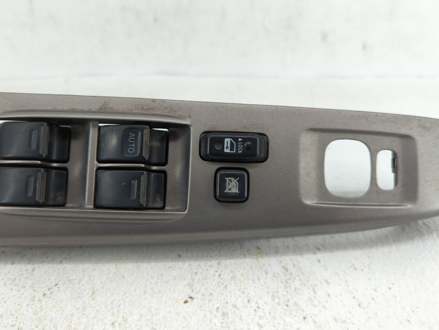 2004-2009 Toyota Prius Master Power Window Switch Replacement Driver Side Left P/N:74231-47090 84820-47021 Fits OEM Used Aut