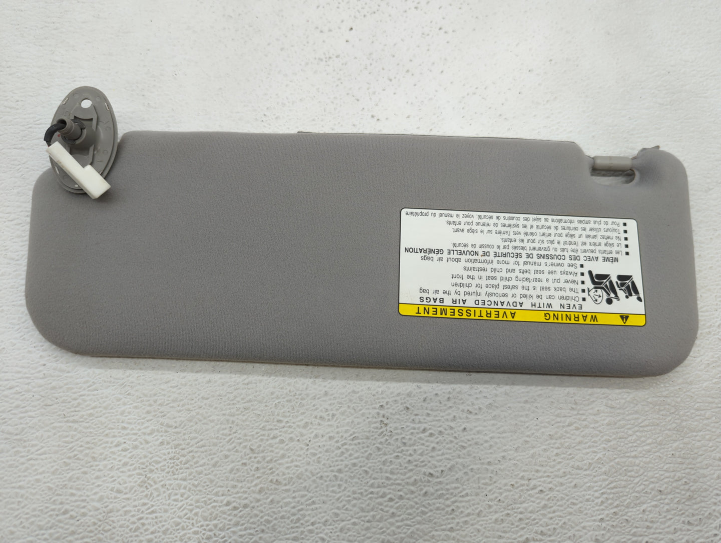 2006-2009 Toyota Prius Sun Visor Shade Replacement Passenger Right Mirror Fits Fits 2006 2007 2008 2009 OEM Used Auto Parts 