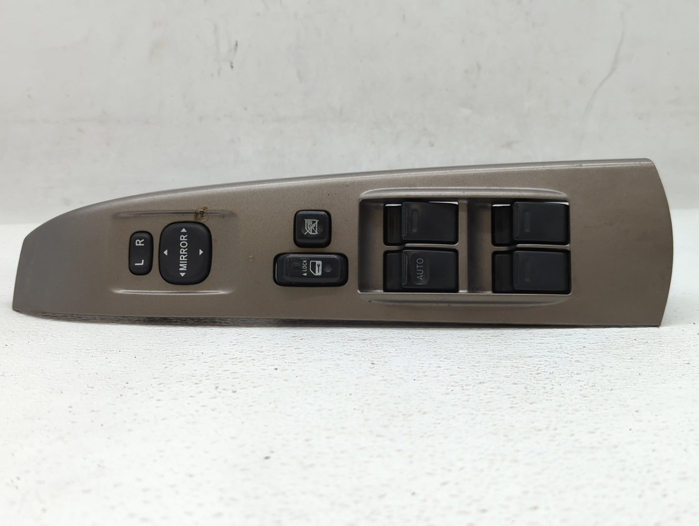 2004-2009 Toyota Prius Master Power Window Switch Replacement Driver Side Left P/N:84820-47050 Fits OEM Used Auto Parts - Oe