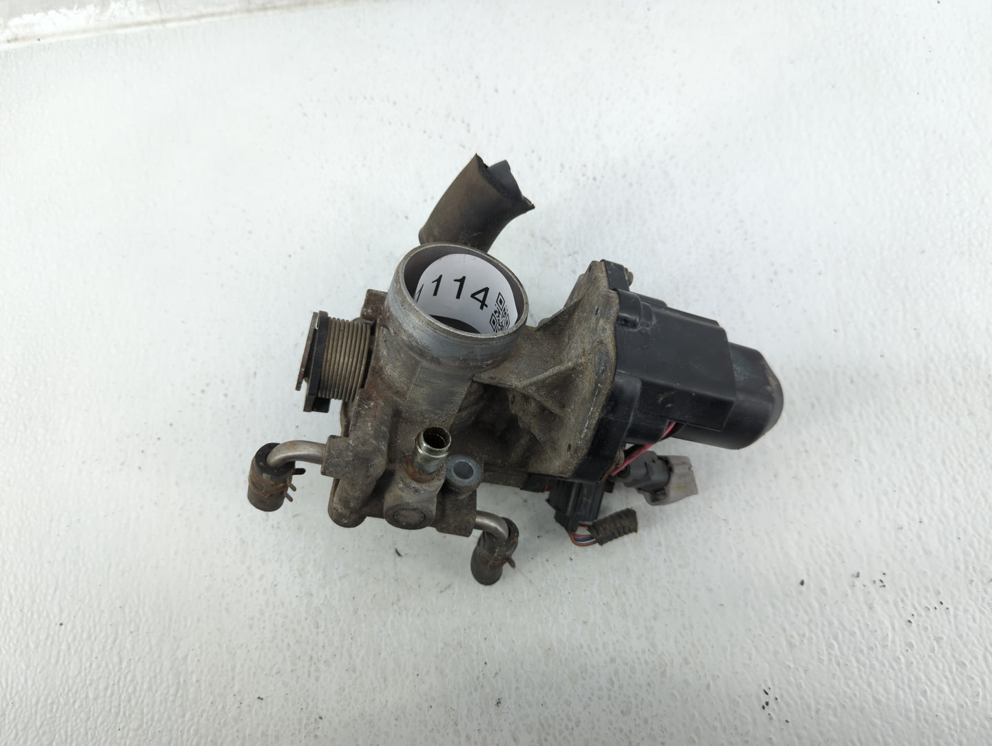 2001-2009 Toyota Prius Throttle Body Fits Fits 2001 2002 2003 2004 2005 2006 2007 2008 2009 OEM Used Auto Parts - Oemusedaut