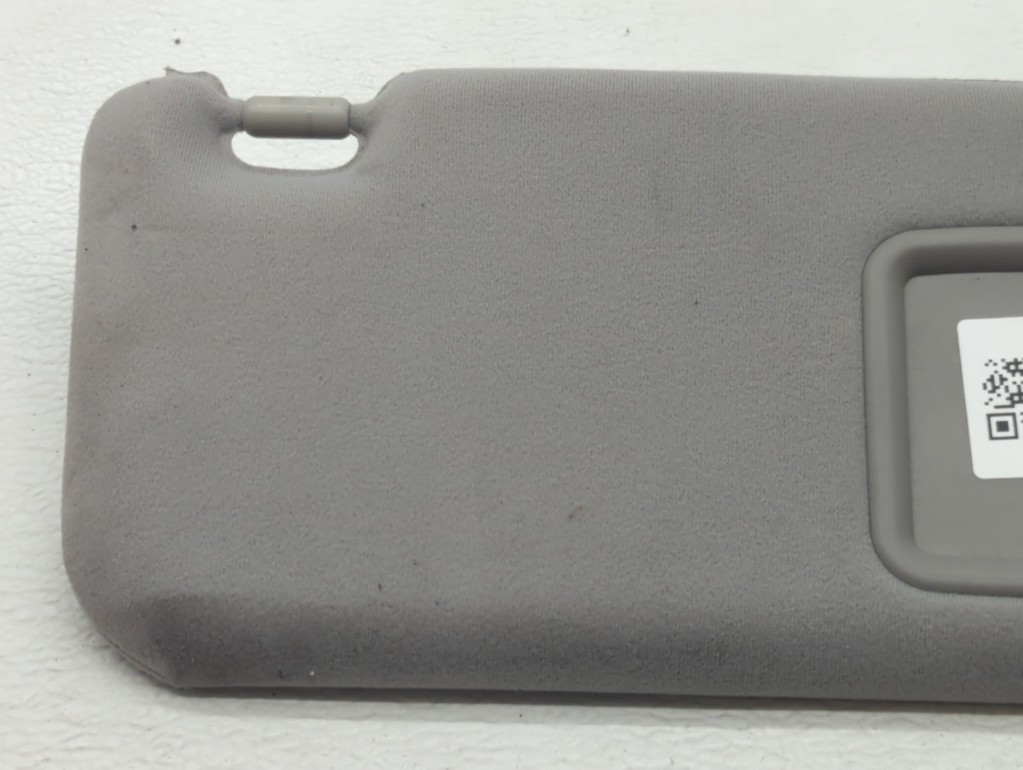 2006-2009 Toyota Prius Sun Visor Shade Replacement Passenger Right Mirror Fits Fits 2006 2007 2008 2009 OEM Used Auto Parts 