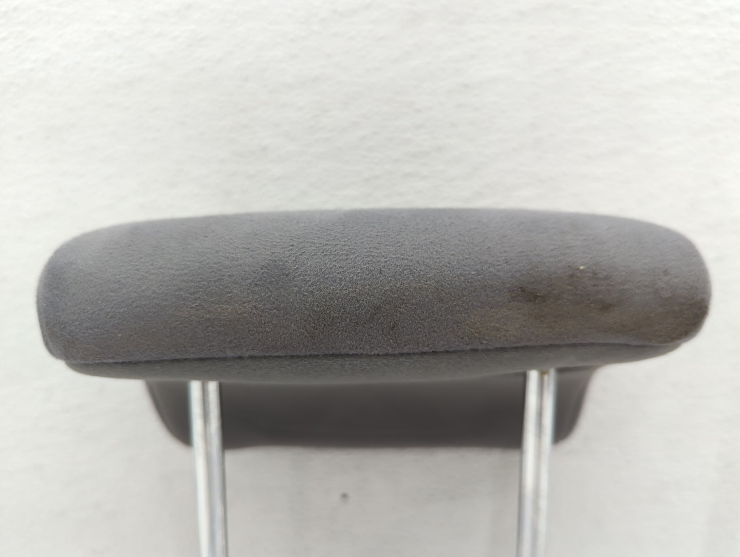 2006-2009 Toyota Prius Headrest Head Rest Front Driver Passenger Seat Fits Fits 2006 2007 2008 2009 OEM Used Auto Parts - Oe
