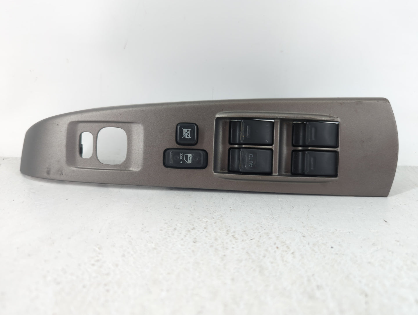 2004-2009 Toyota Prius Master Power Window Switch Replacement Driver Side Left P/N:84820-47050 Fits OEM Used Auto Parts - Oe