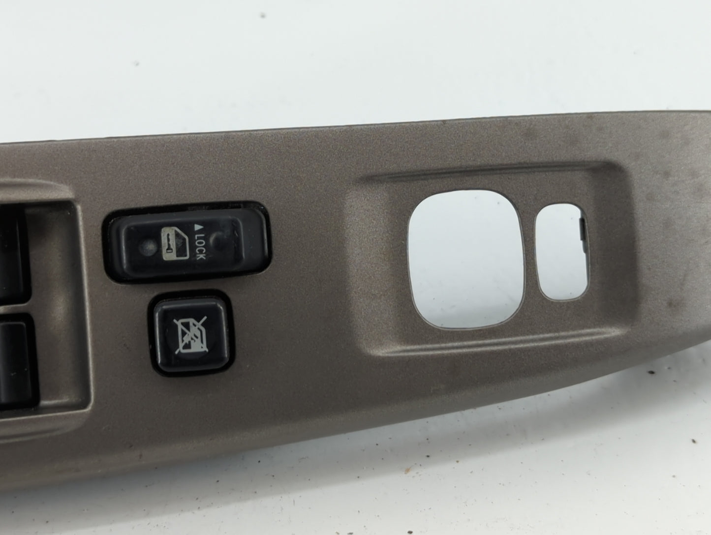 2004-2009 Toyota Prius Master Power Window Switch Replacement Driver Side Left P/N:84820-47050 Fits OEM Used Auto Parts - Oe