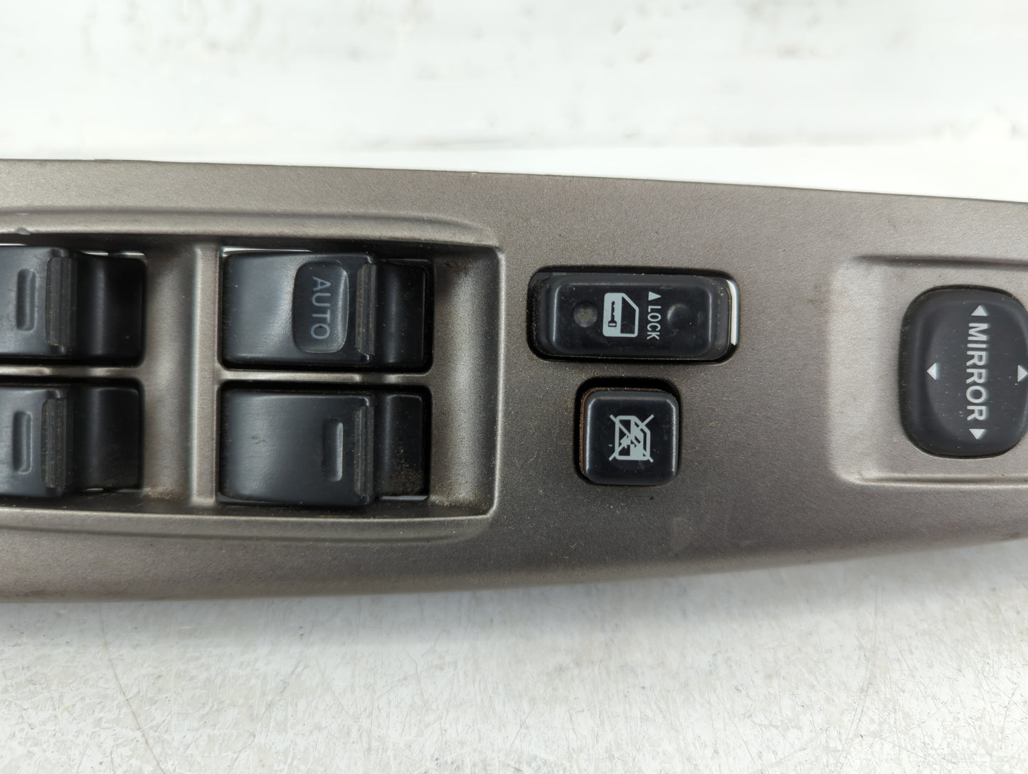 2004-2009 Toyota Prius Master Power Window Switch Replacement Driver Side Left P/N:84820-47050 Fits OEM Used Auto Parts - Oe