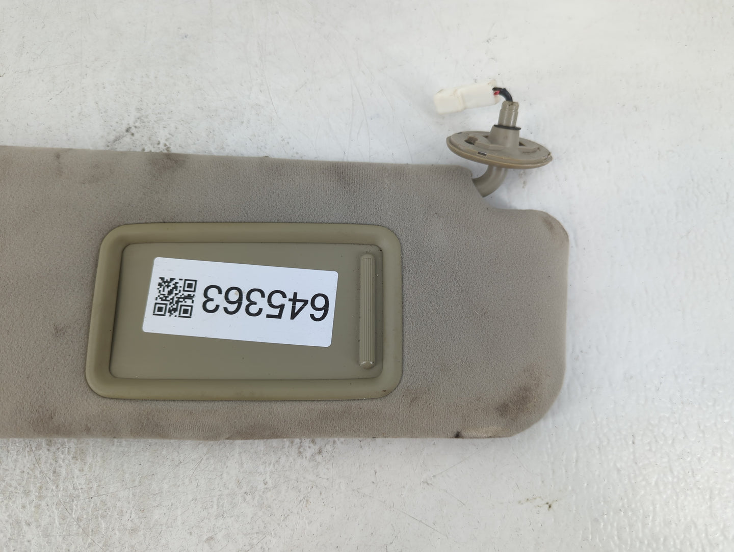 2006-2009 Toyota Prius Sun Visor Shade Replacement Passenger Right Mirror Fits Fits 2006 2007 2008 2009 OEM Used Auto Parts 