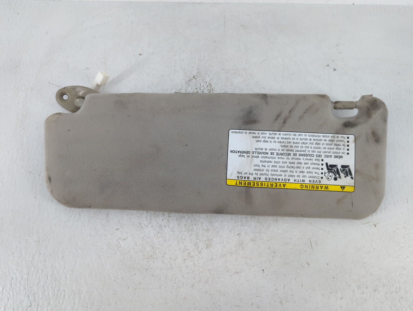 2006-2009 Toyota Prius Sun Visor Shade Replacement Passenger Right Mirror Fits Fits 2006 2007 2008 2009 OEM Used Auto Parts 