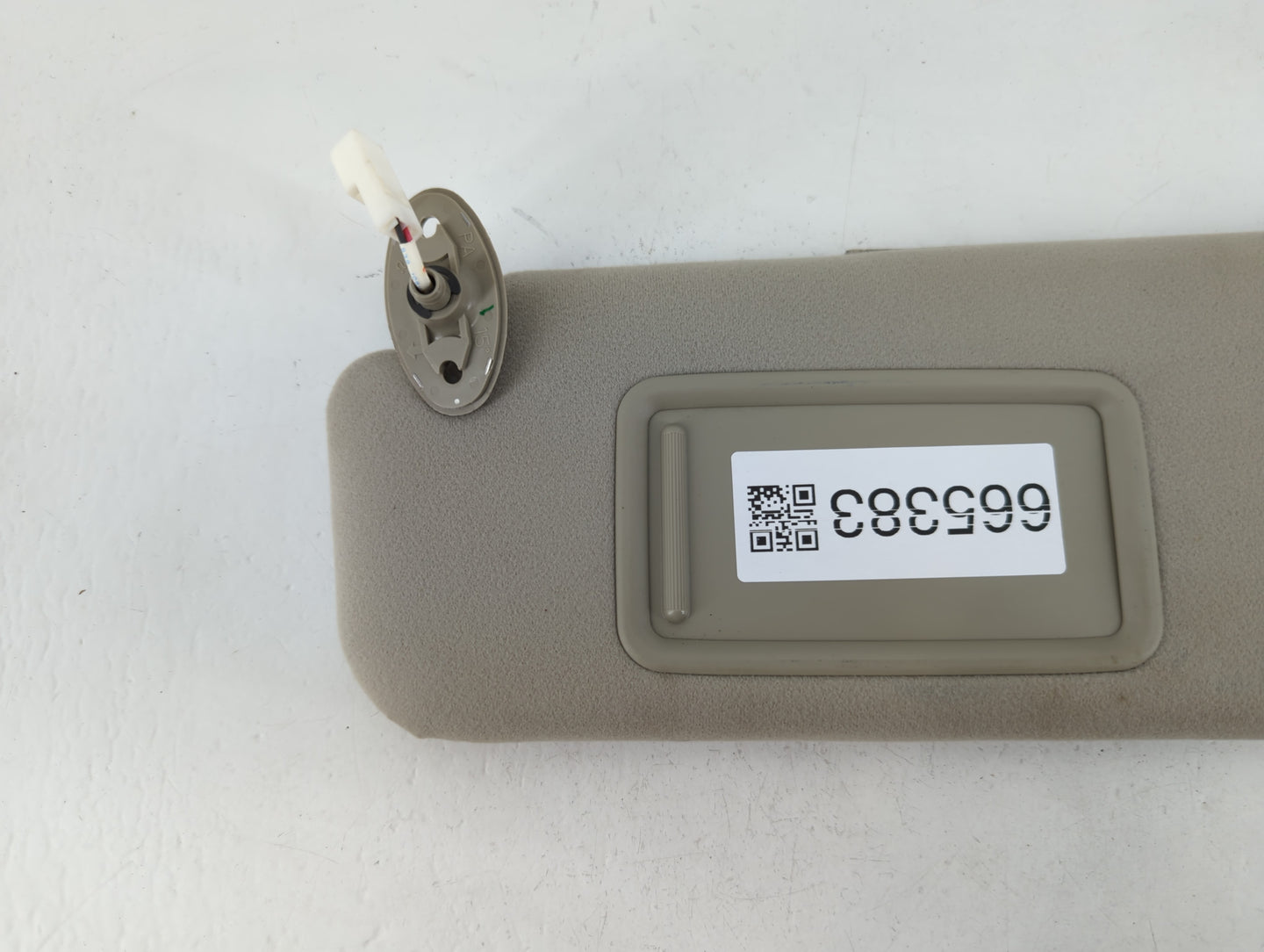 2006-2009 Toyota Prius Sun Visor Shade Replacement Passenger Right Mirror Fits Fits 2006 2007 2008 2009 OEM Used Auto Parts 