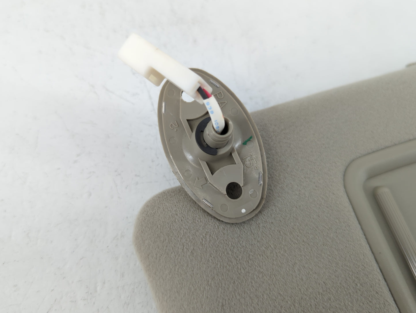 2006-2009 Toyota Prius Sun Visor Shade Replacement Passenger Right Mirror Fits Fits 2006 2007 2008 2009 OEM Used Auto Parts 