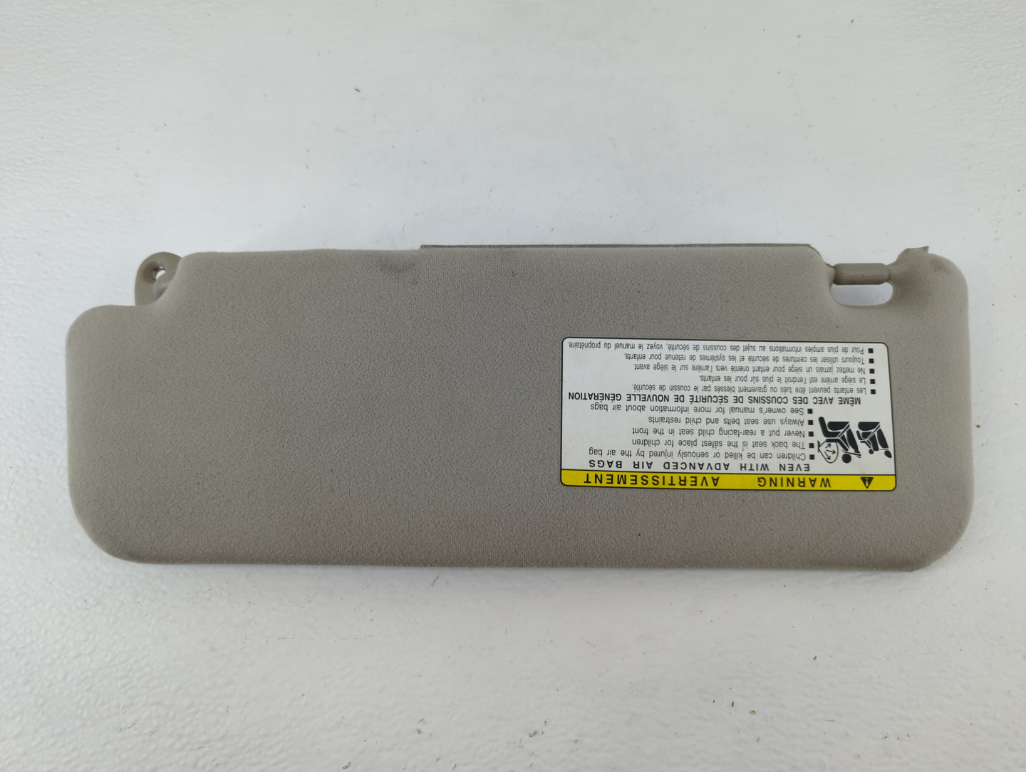 2006-2009 Toyota Prius Sun Visor Shade Replacement Passenger Right Mirror Fits Fits 2006 2007 2008 2009 OEM Used Auto Parts 