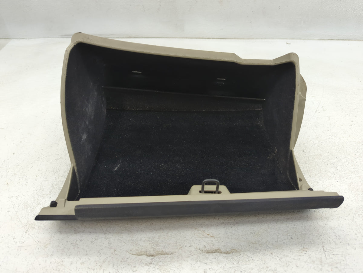 2008 Toyota Prius Passenger Glove Box Door Storage Compartment 667750 - Oemusedautoparts1.com