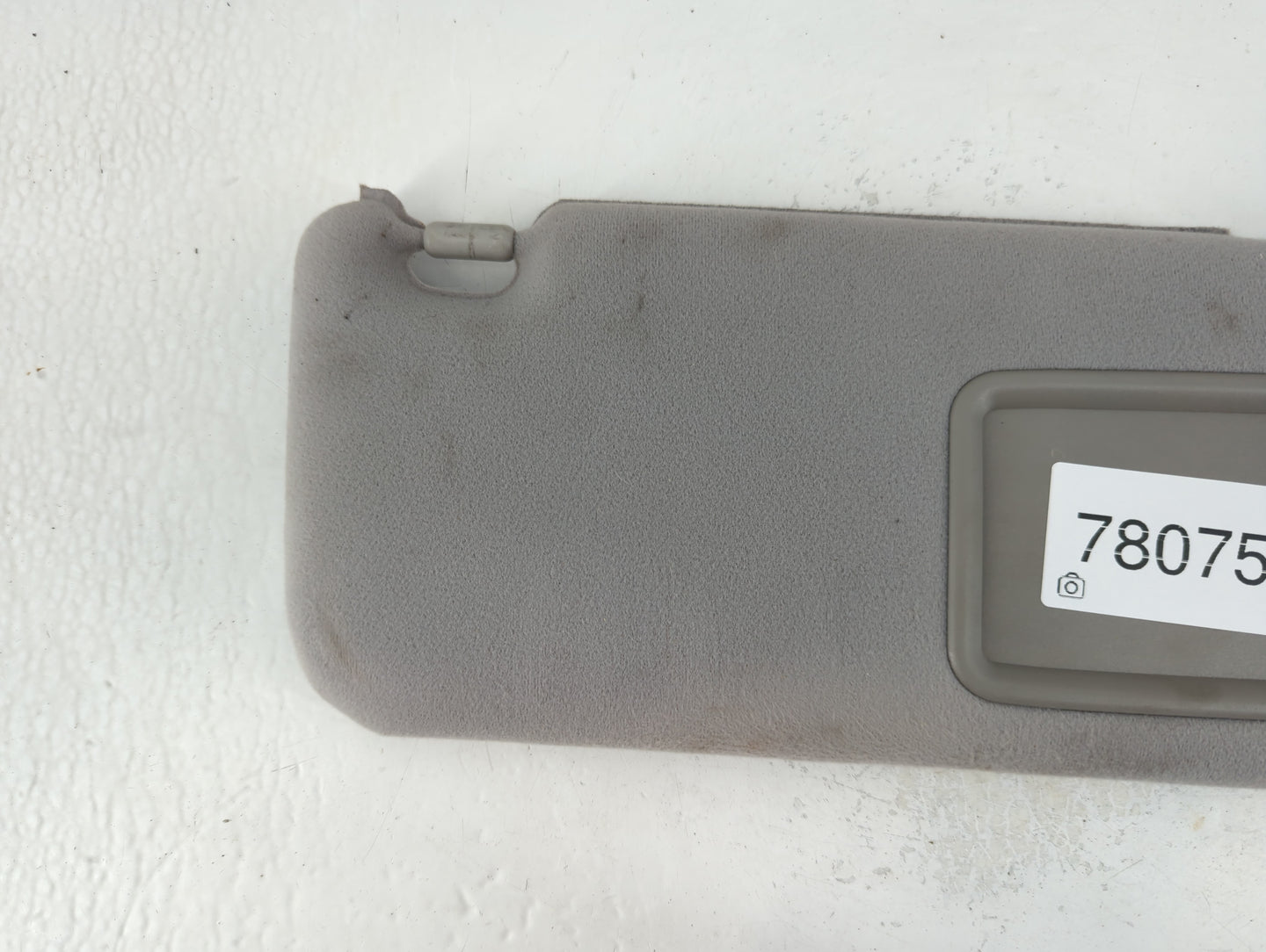 2006-2009 Toyota Prius Sun Visor Shade Replacement Passenger Right Mirror Fits Fits 2006 2007 2008 2009 OEM Used Auto Parts 