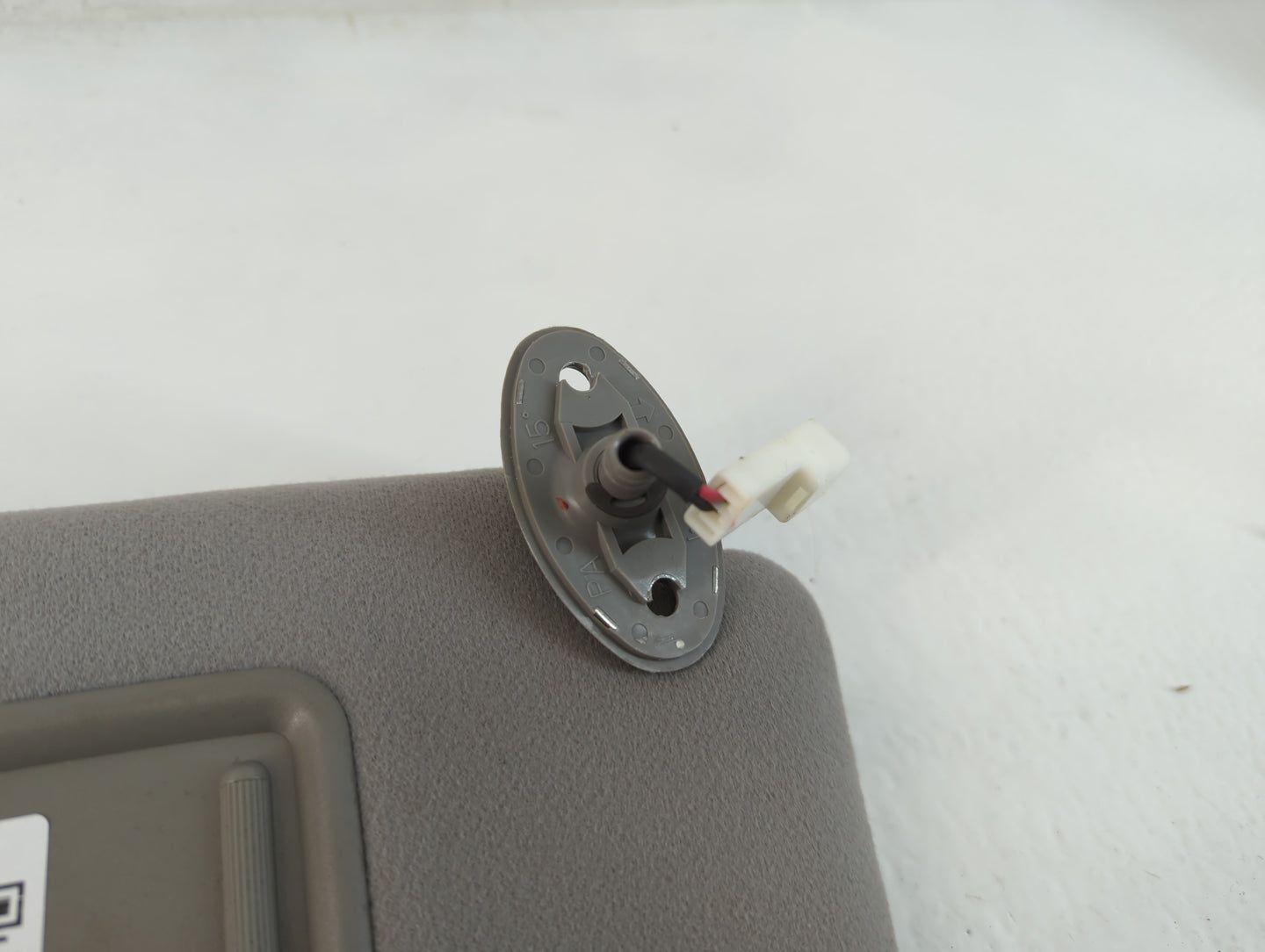 2006-2009 Toyota Prius Sun Visor Shade Replacement Passenger Right Mirror Fits Fits 2006 2007 2008 2009 OEM Used Auto Parts 