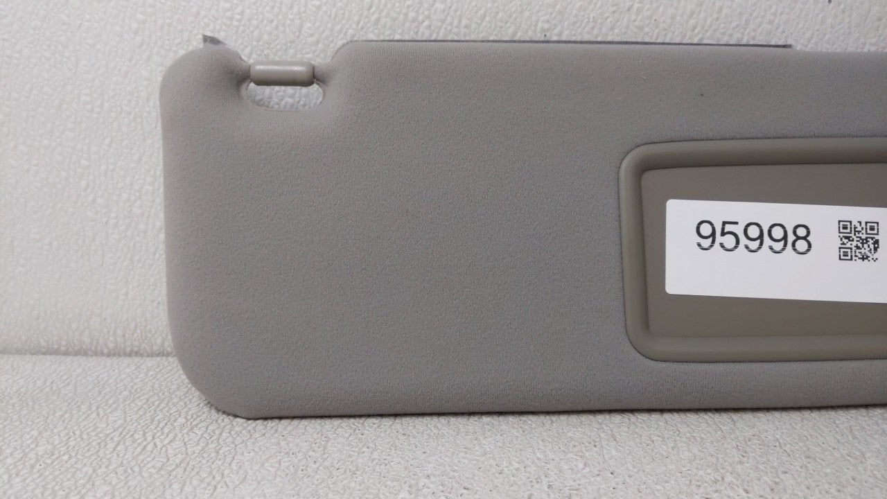 2006-2009 Toyota Prius Sun Visor Shade Replacement Passenger Right Mirror Fits Fits 2006 2007 2008 2009 OEM Used Auto Parts 