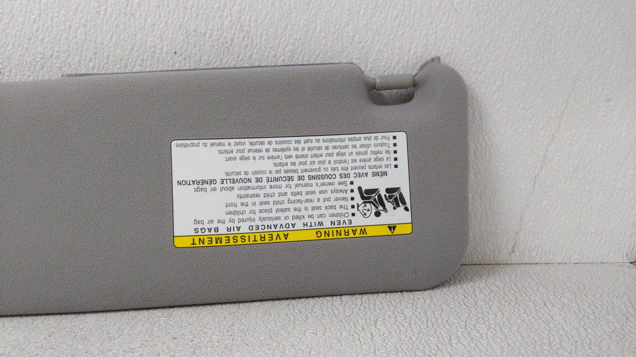 2006-2009 Toyota Prius Sun Visor Shade Replacement Passenger Right Mirror Fits Fits 2006 2007 2008 2009 OEM Used Auto Parts 