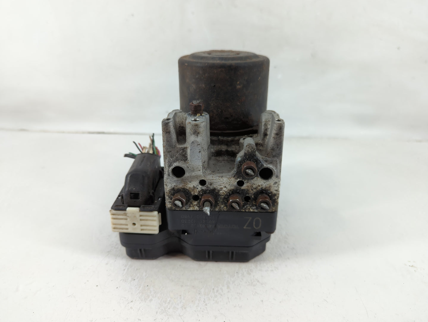 2006-2008 Toyota Rav4 ABS Pump Control Module Replacement P/N:133800-7980 44540-42110 Fits Fits 2006 2007 2008 OEM Used Auto