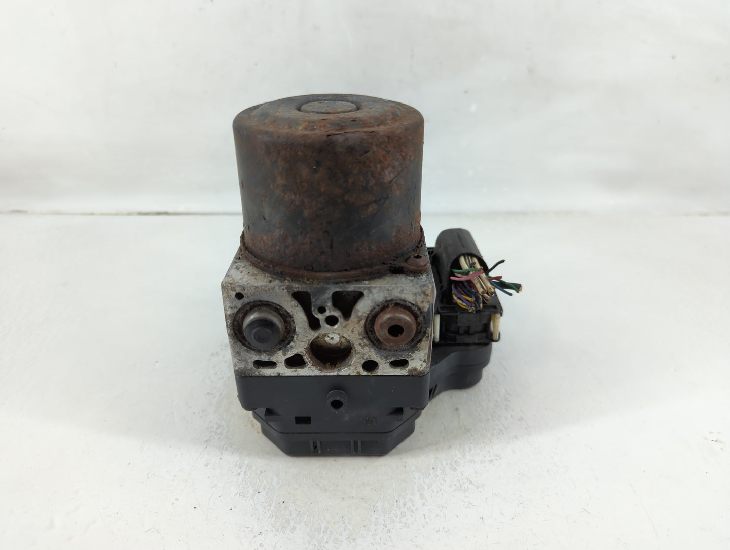 2006-2008 Toyota Rav4 ABS Pump Control Module Replacement P/N:133800-7980 44540-42110 Fits Fits 2006 2007 2008 OEM Used Auto