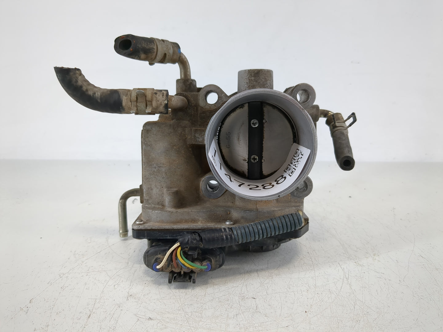 2006-2008 Toyota Rav4 Throttle Body P/N:22030-28070 Fits Fits 2006 2007 2008 2009 2010 2011 2012 2013 2014 2015 OEM Used Aut