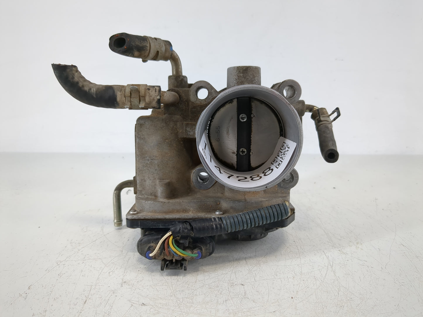 2006-2008 Toyota Rav4 Throttle Body P/N:22030-28070 Fits Fits 2006 2007 2008 2009 2010 2011 2012 2013 2014 2015 OEM Used Aut