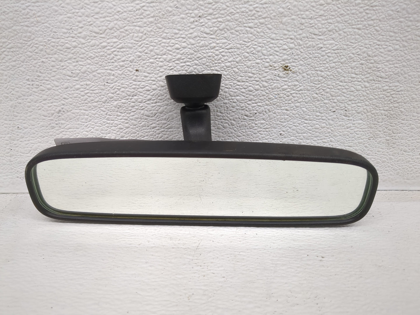 2004-2015 Toyota Rav4 Interior Rear View Mirror Replacement OEM P/N:E4012197 E4022197 Fits OEM Used Auto Parts - Oemusedauto