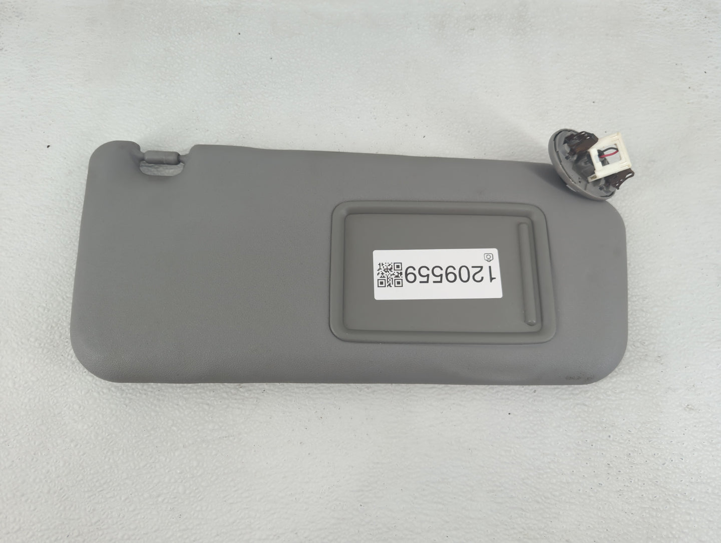 2006-2009 Toyota Rav4 Sun Visor Shade Replacement Passenger Right Mirror Fits Fits 2006 2007 2008 2009 OEM Used Auto Parts -
