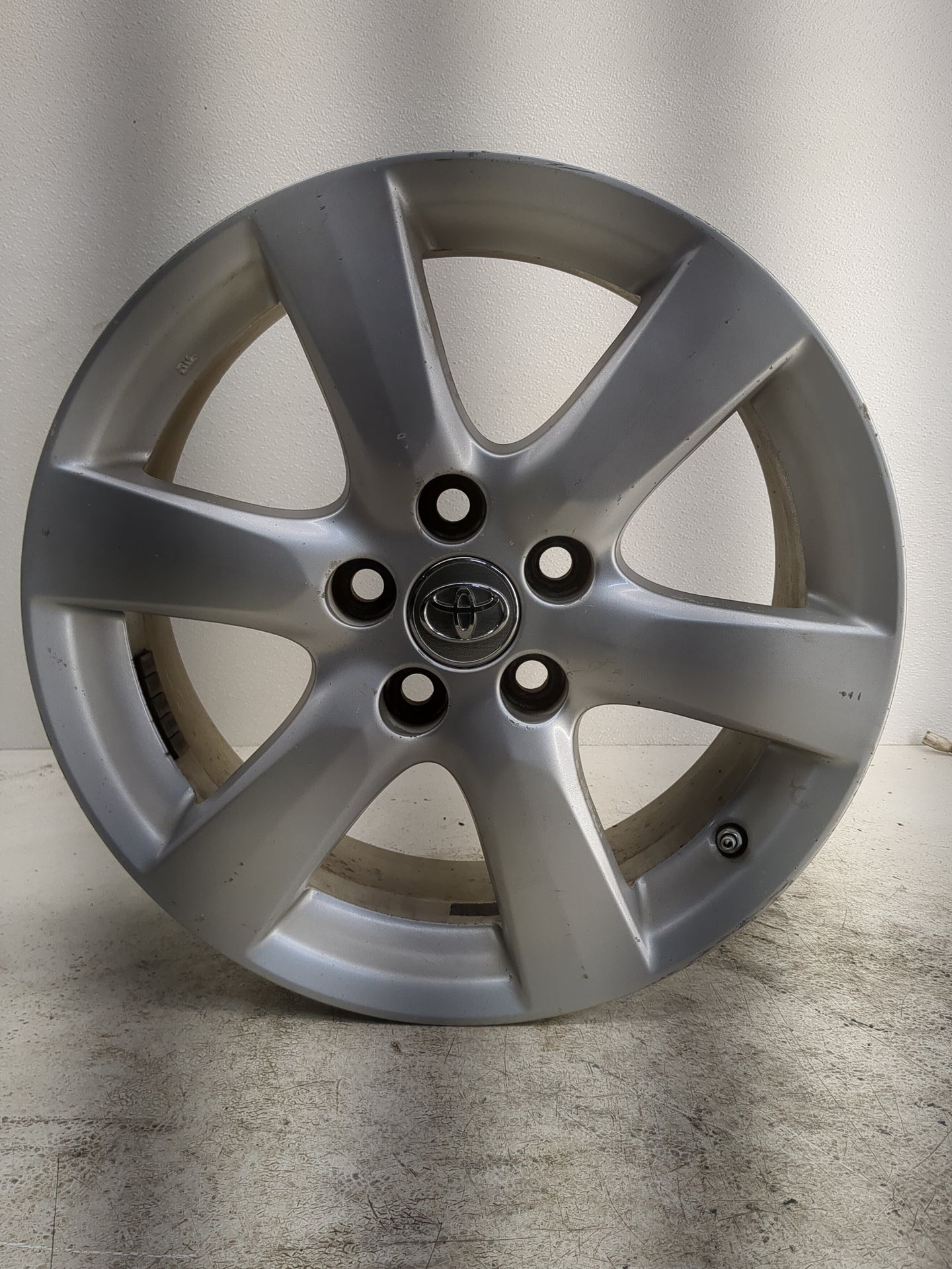 2006-2012 Toyota Rav4 Oem Wheel Rim - Oemusedautoparts1.com