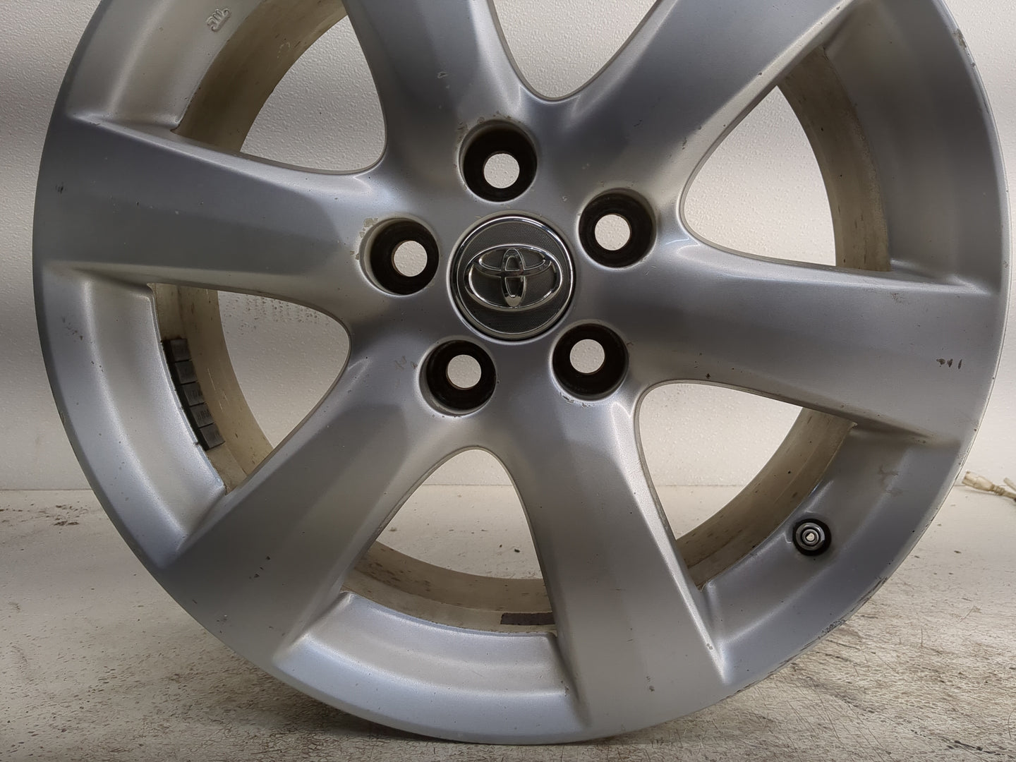 2006-2012 Toyota Rav4 Oem Wheel Rim - Oemusedautoparts1.com