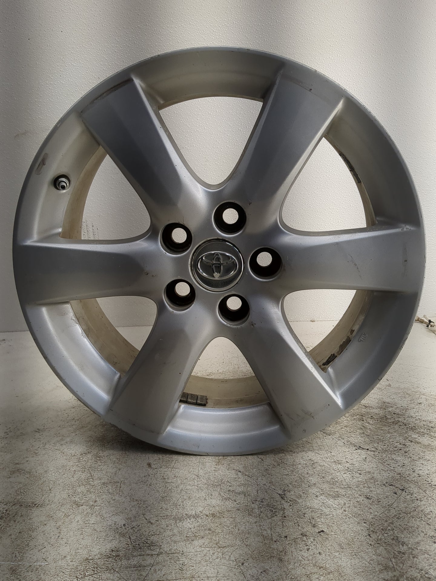 2006-2012 Toyota Rav4 Oem Wheel Rim - Oemusedautoparts1.com