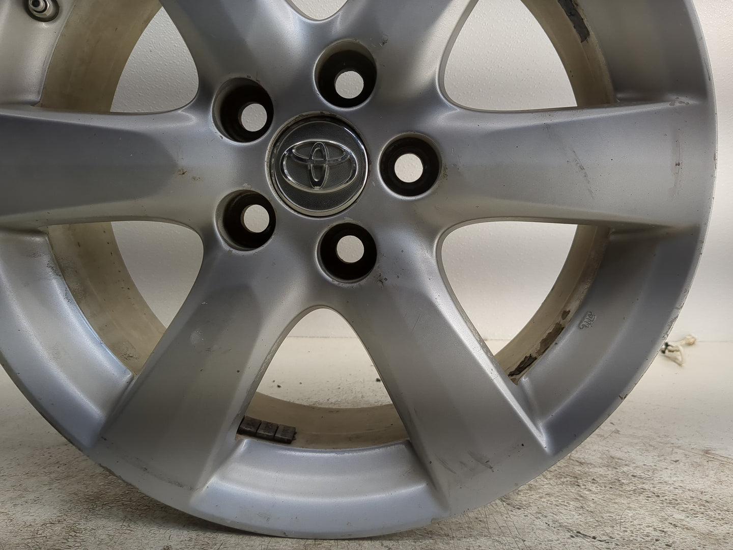 2006-2012 Toyota Rav4 Oem Wheel Rim - Oemusedautoparts1.com