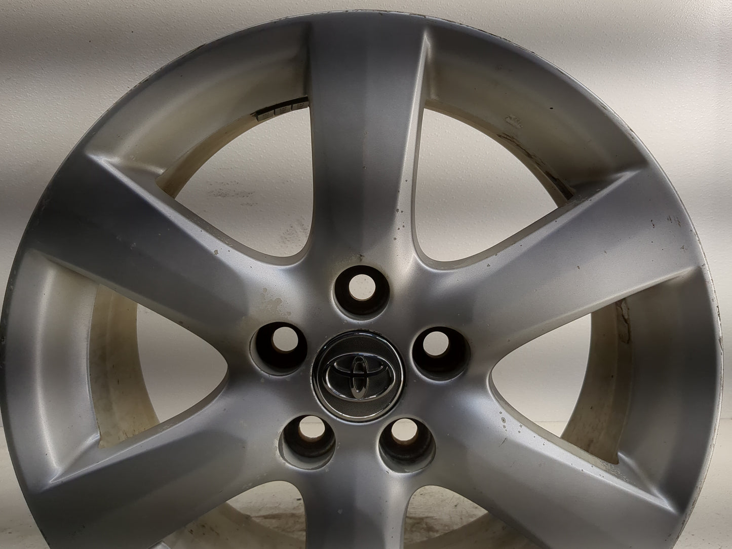 2006-2008 Toyota Rav4 Oem Wheel Rim - Oemusedautoparts1.com