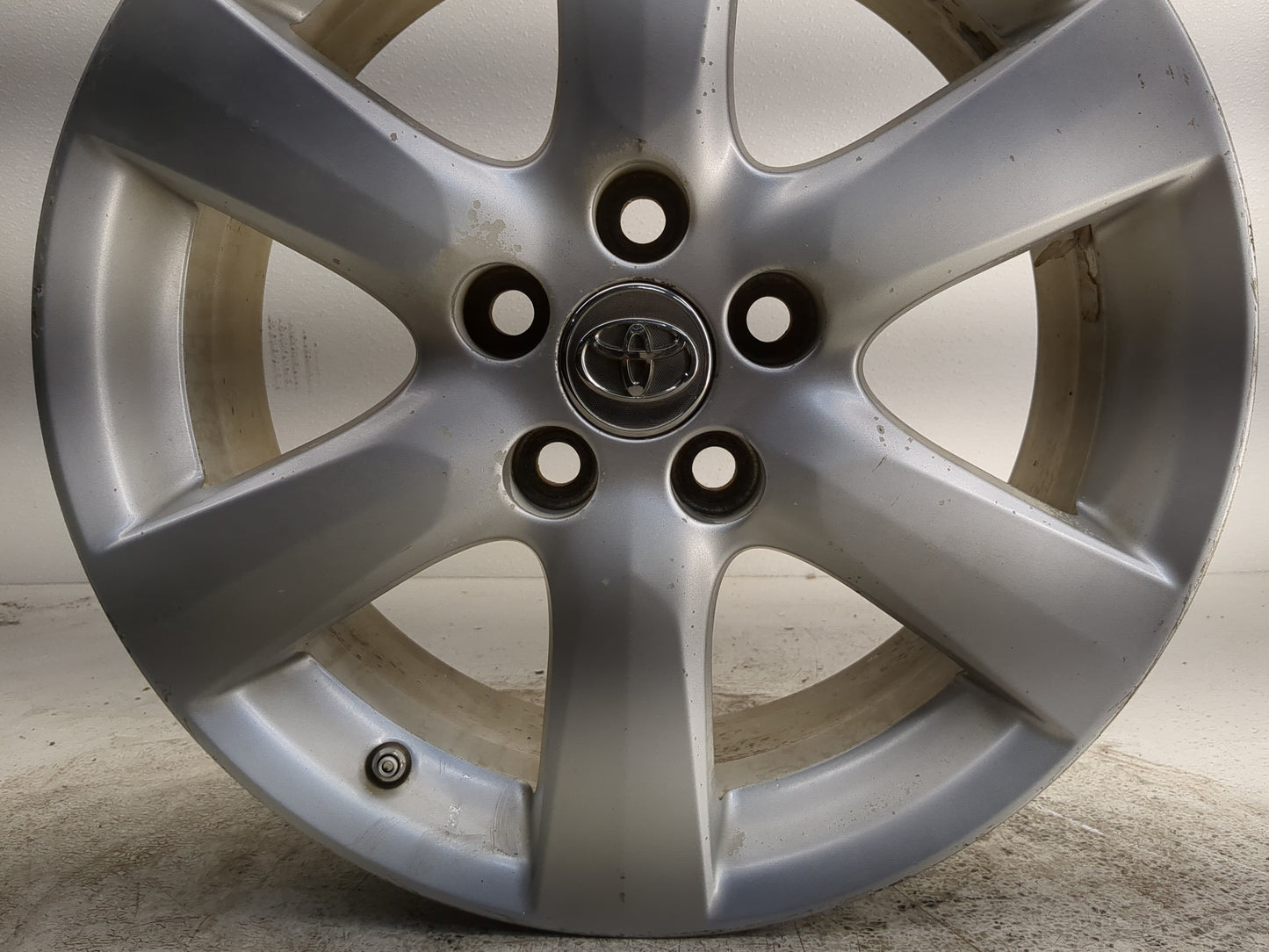 2006-2008 Toyota Rav4 Oem Wheel Rim - Oemusedautoparts1.com